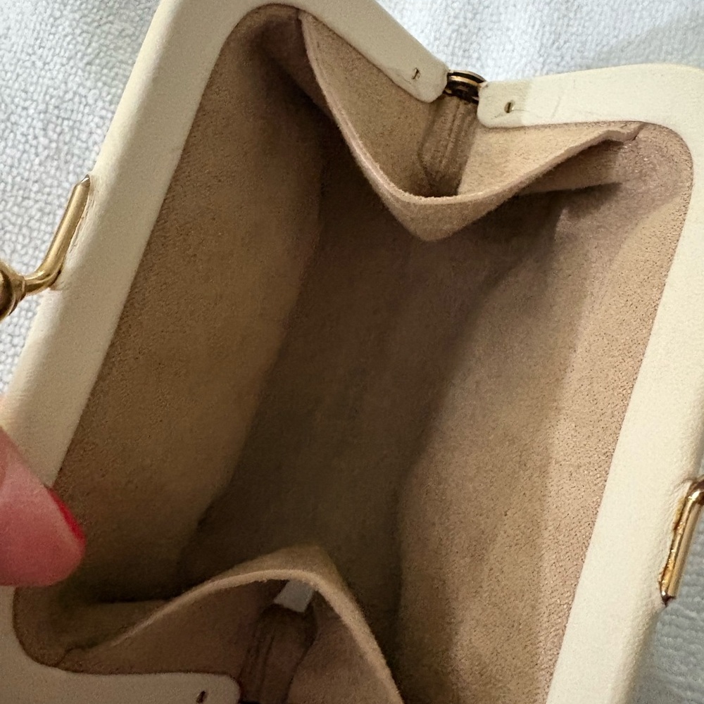 Coach Beige Nora Kiss lock Card/ Coin-case Signature Canvas - Picture 4 of 9